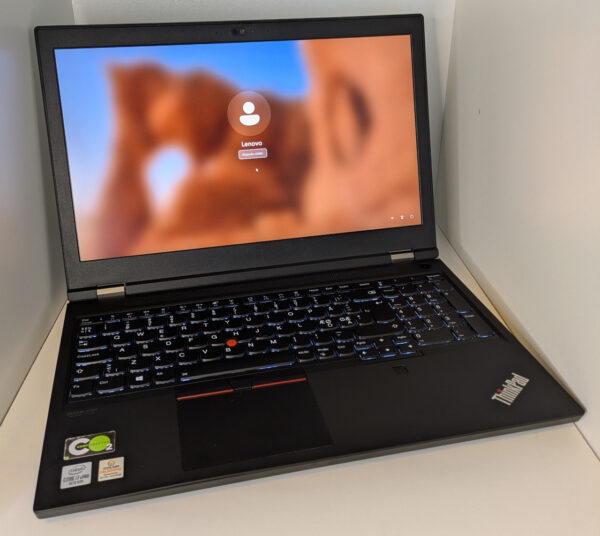 Lenovo Thinkpad P15 Gen 1, 15.6" 4K UHD [i7-10875H, 64 GB, 1024 GB]