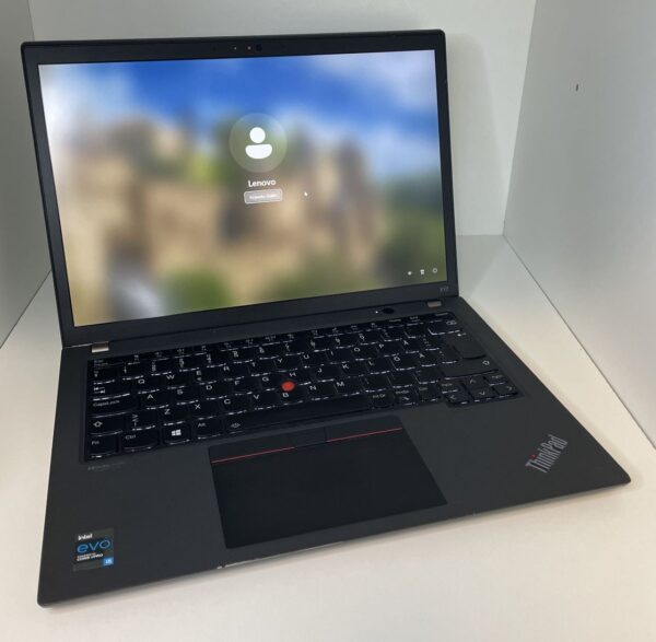 Lenovo ThinkPad X13 Gen 2, 13.3" kosketusnäyttö [i5-1145G7, 8 GB, 256 GB]
