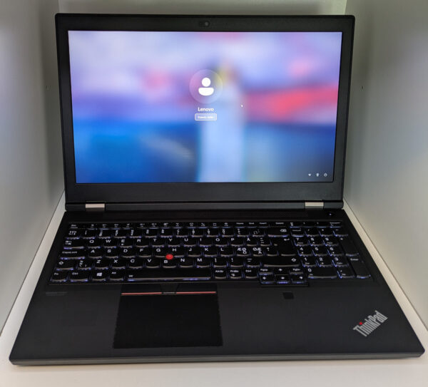 Lenovo Thinkpad P15 Gen 2, 15.6" FHD [i7-11850H, 32 GB, 512 GB]